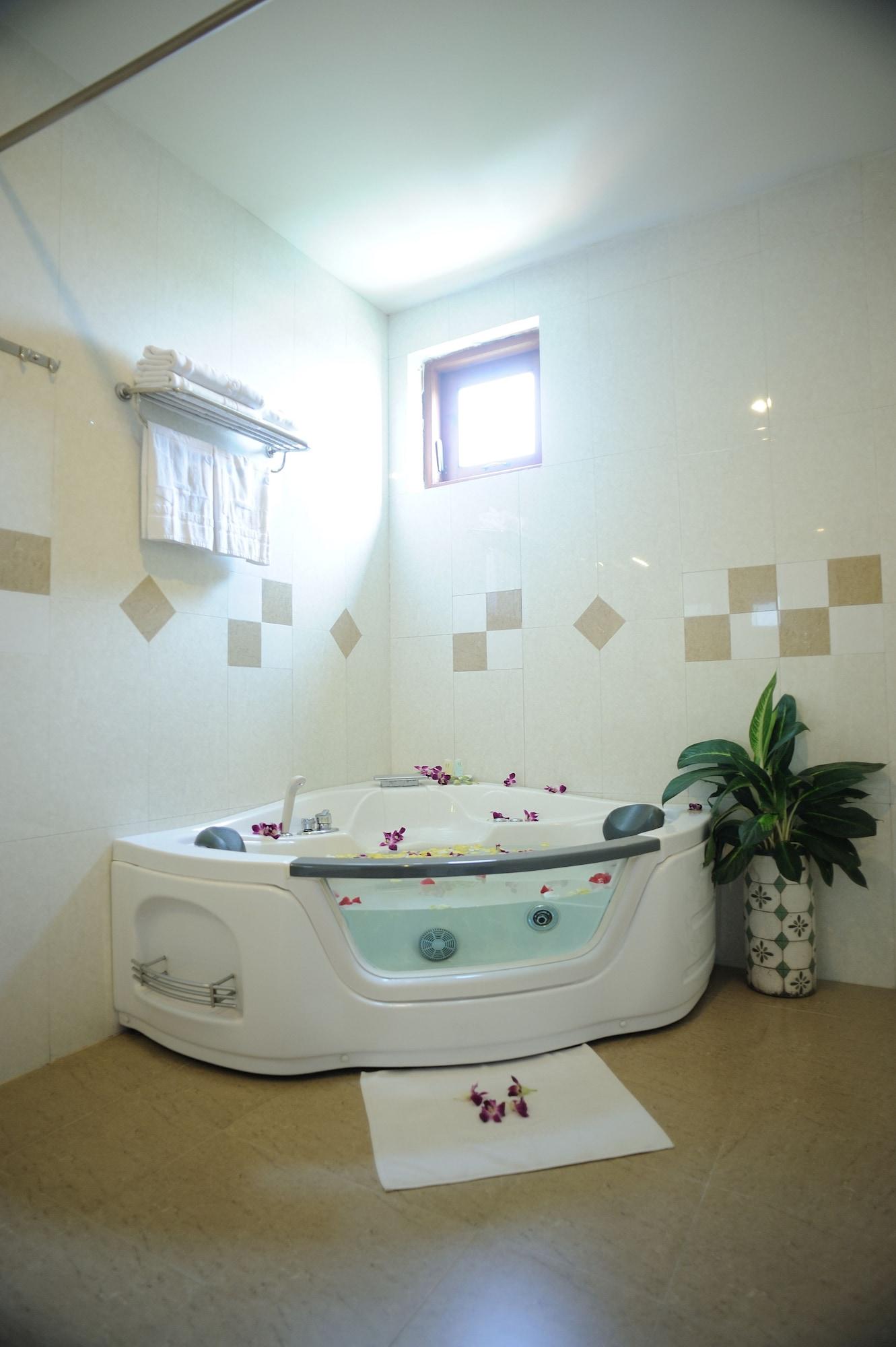 Hoang Yen 2 Hotel Thu Dau Mot Екстериор снимка