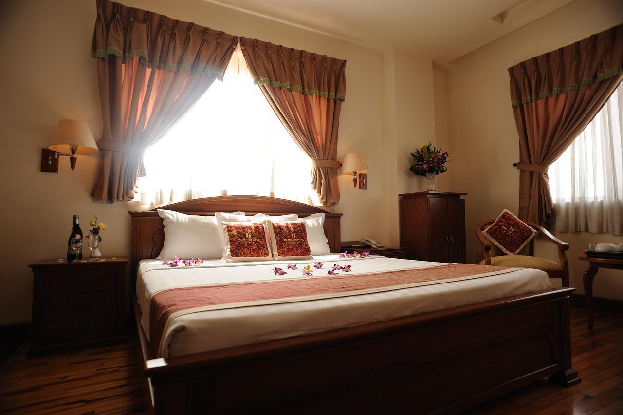 Hoang Yen 2 Hotel Thu Dau Mot Екстериор снимка